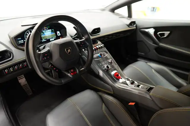Lamborghini Huracán LP 610-4 ''AKRAPOVIC*LIFT*CARBON' Ansicht 21
