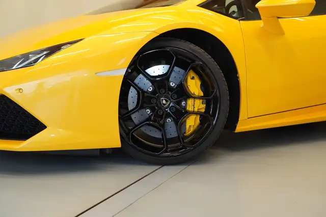 Lamborghini Huracán LP 610-4 ''AKRAPOVIC*LIFT*CARBON' Ansicht 14
