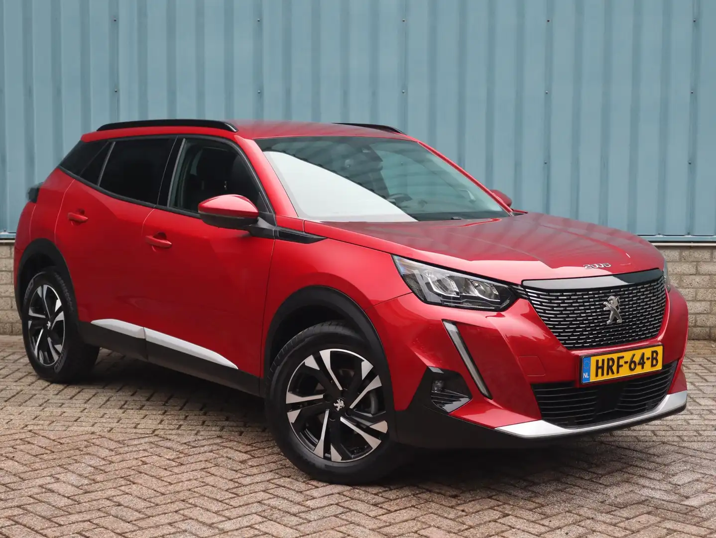 Peugeot 2008 SUV Allure Pack 1.2 Turbo 130pk EAT8 AUTOMAAT | NA Rouge - 2