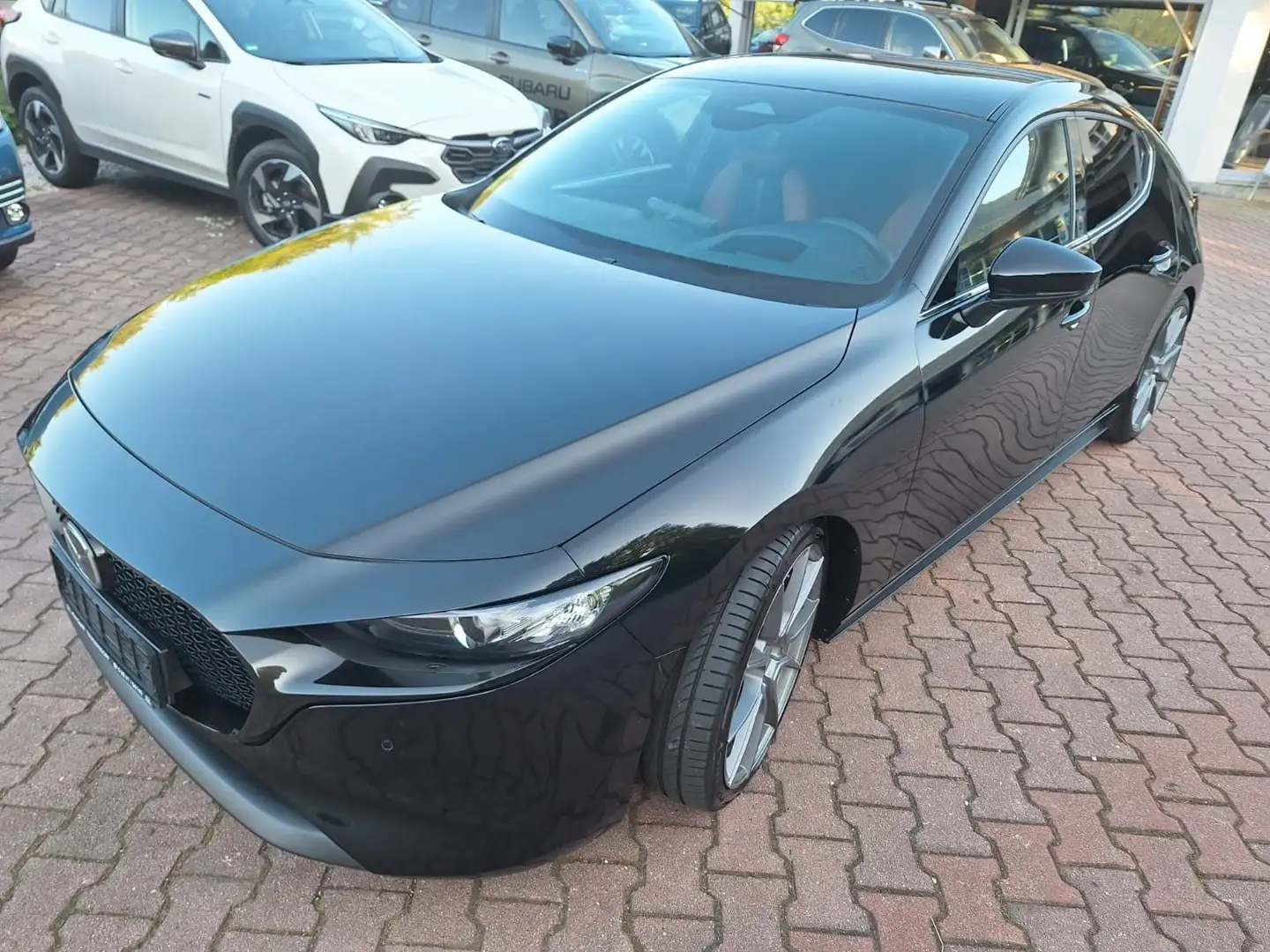 Mazda 3 e-SKYACTIV X 186 Nagisa Automatik, Hybrid Schwarz - 1