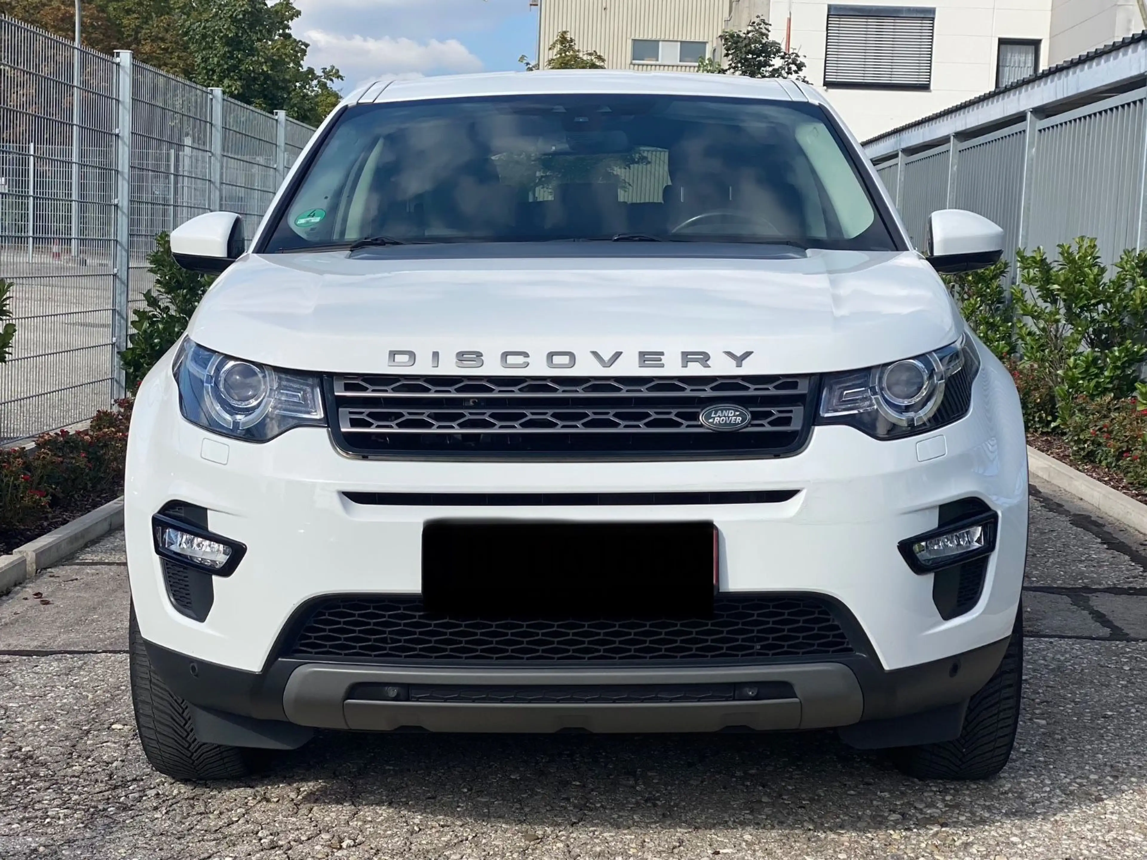 Land Rover Discovery Sport SE 2.0 Td4 AWD *AUTOMATIK*EURO6* — photo 2