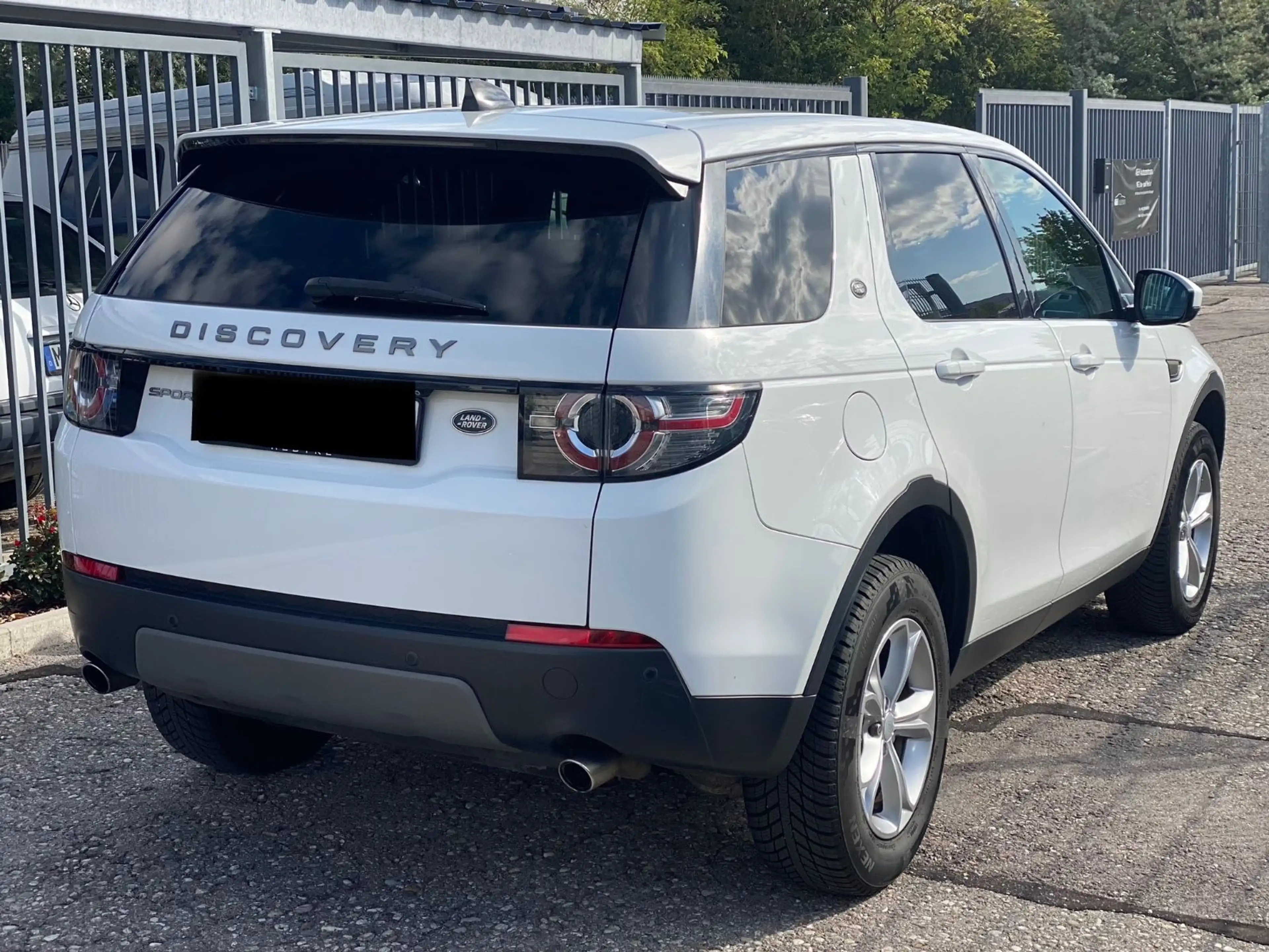 Land Rover Discovery Sport SE 2.0 Td4 AWD *AUTOMATIK*EURO6* — photo 6