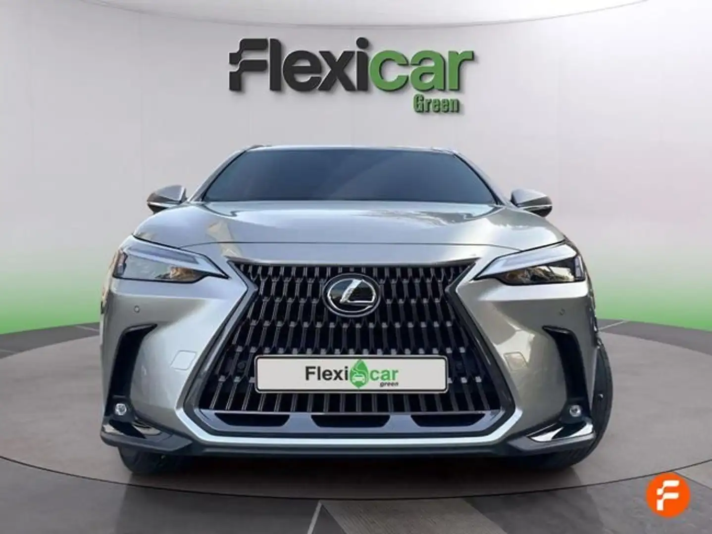 Lexus NX 300h 350h Business City 4WD Grau - 2