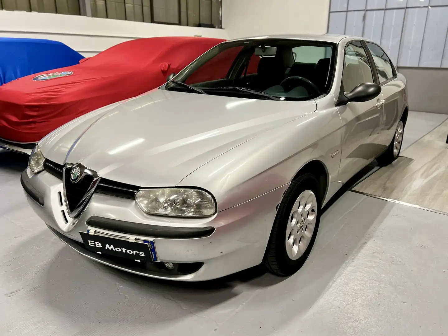 Alfa Romeo 156 Berlina 1.8 Twin Spark 16v Distinctive Silber - 1