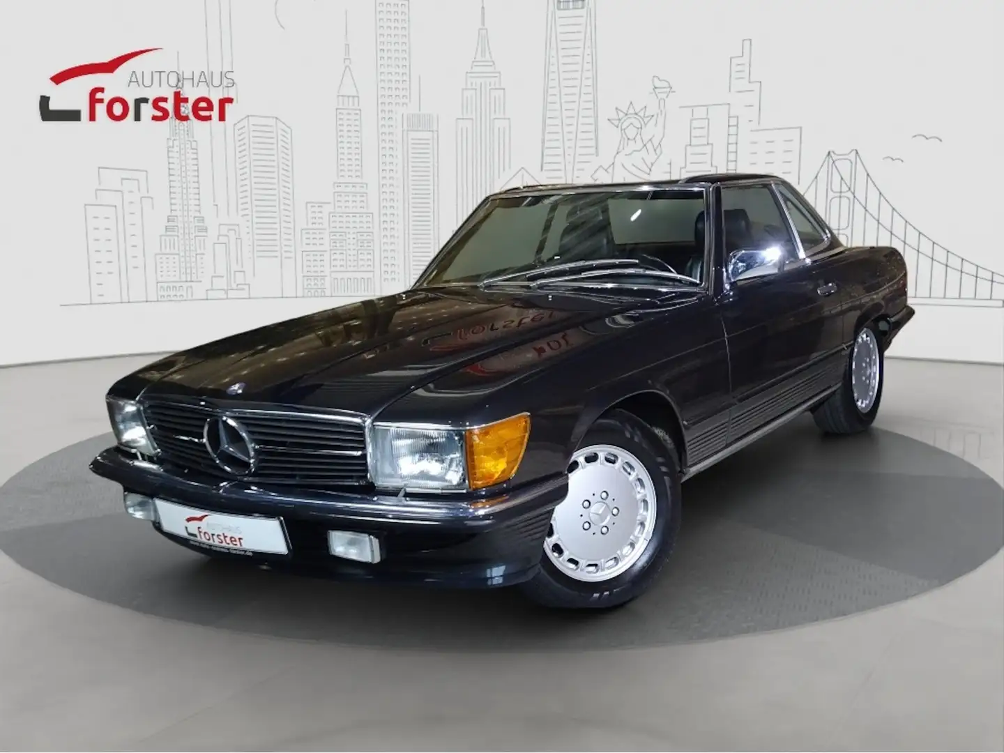 Mercedes-Benz SL 300 Typ107 Cabrio 1.Hd 25317 KM Original Negru - 1