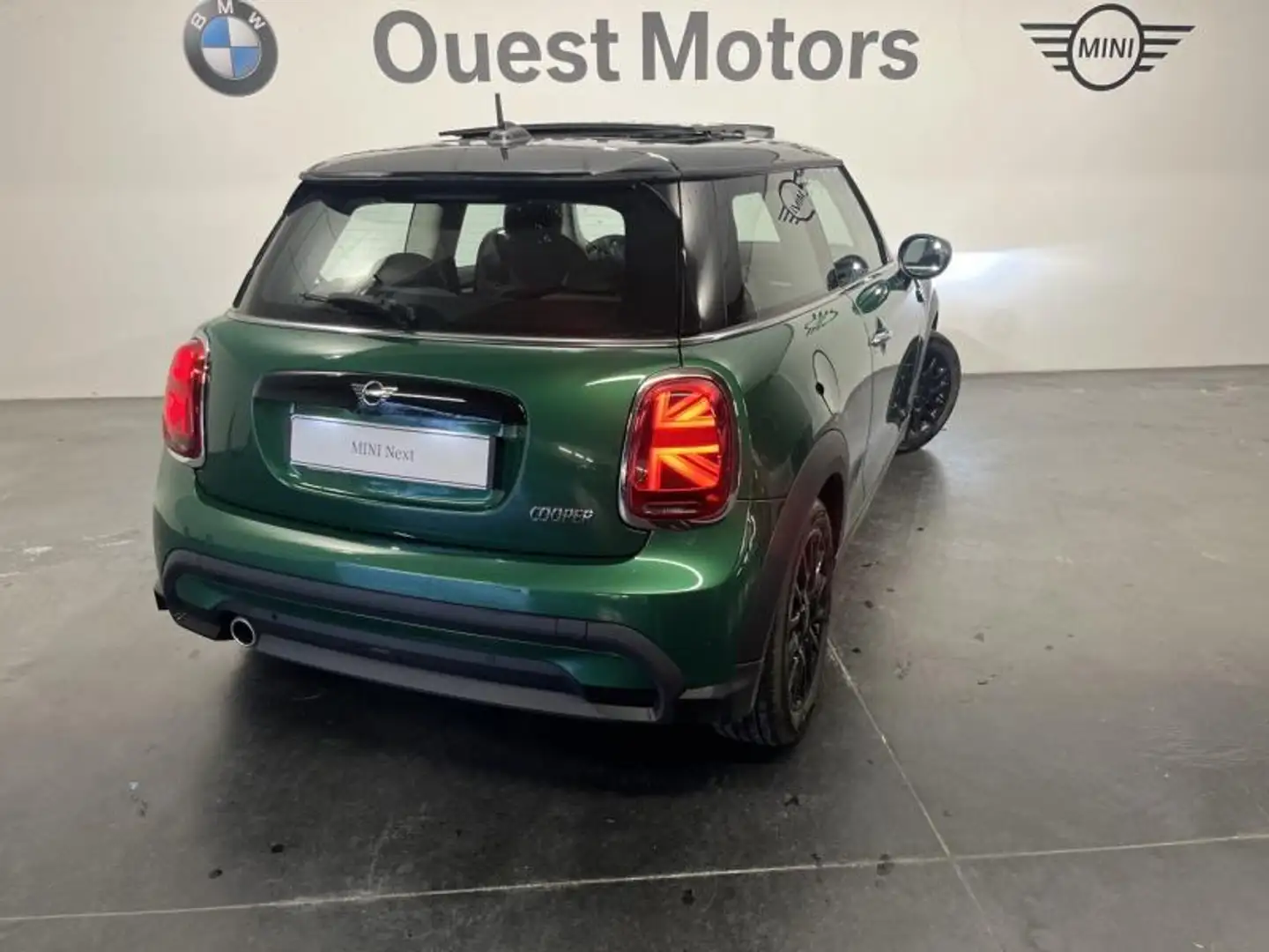 MINI Cooper Cooper 136ch Edition Premium Plus BVA7 - 2
