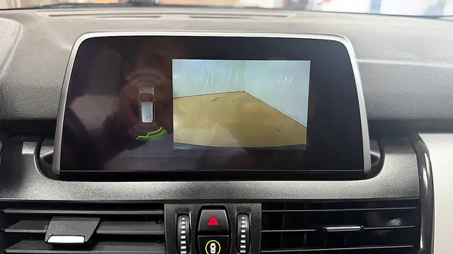 BMW 2 Series view 20