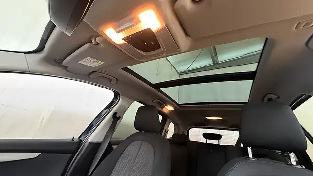 BMW 2 Series view 9