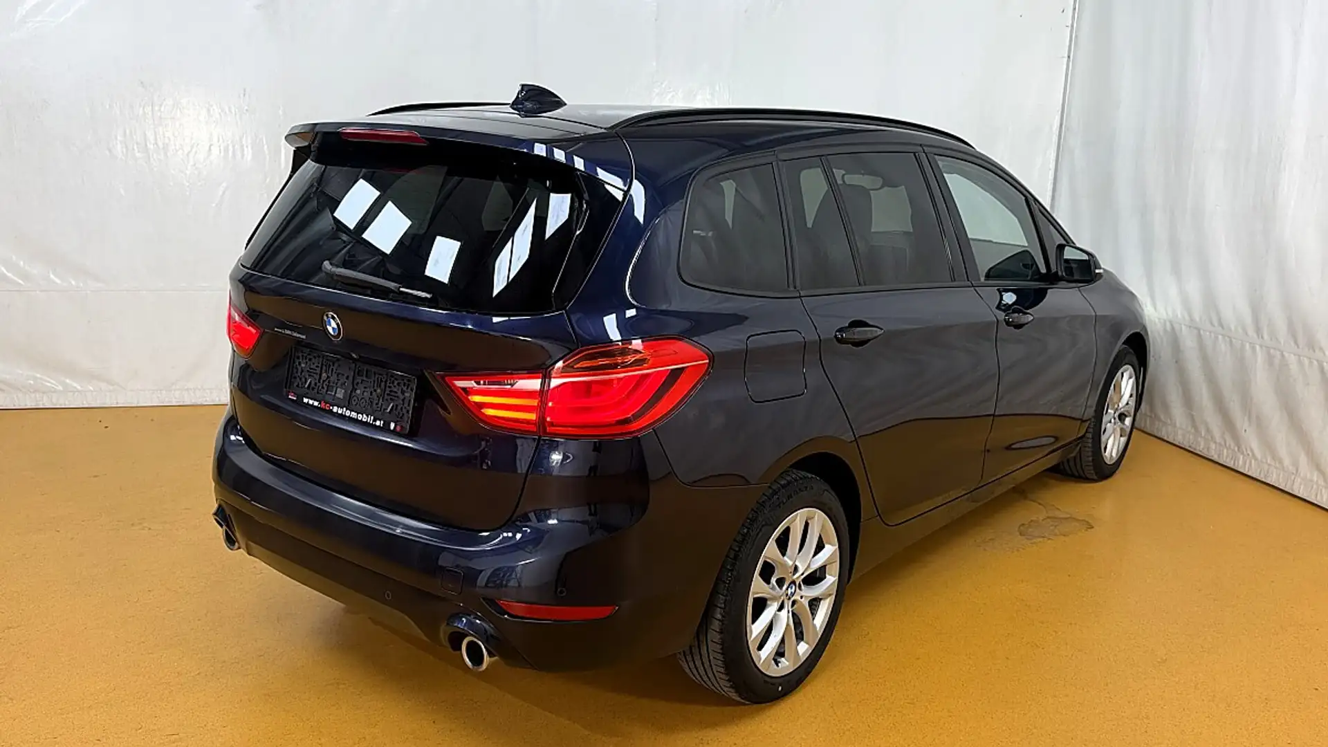 BMW 218 d Gran Tourer Advantage 7-Sitzer Blau - 2