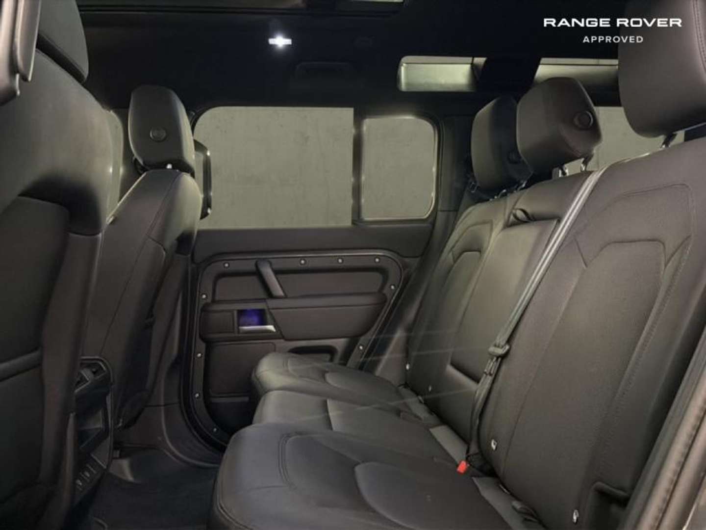 Land Rover Defender 110 X-Dynamic SE 2.0 P300e -  - Joinsteer - #5