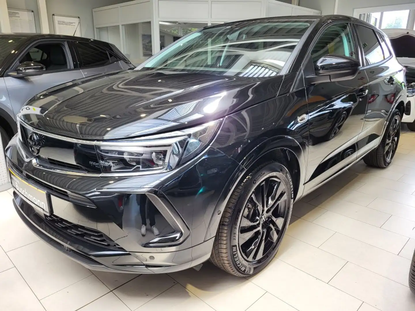 Opel Grandland 1.2 DI GS +LEDER+360°+ Schwarz - 1
