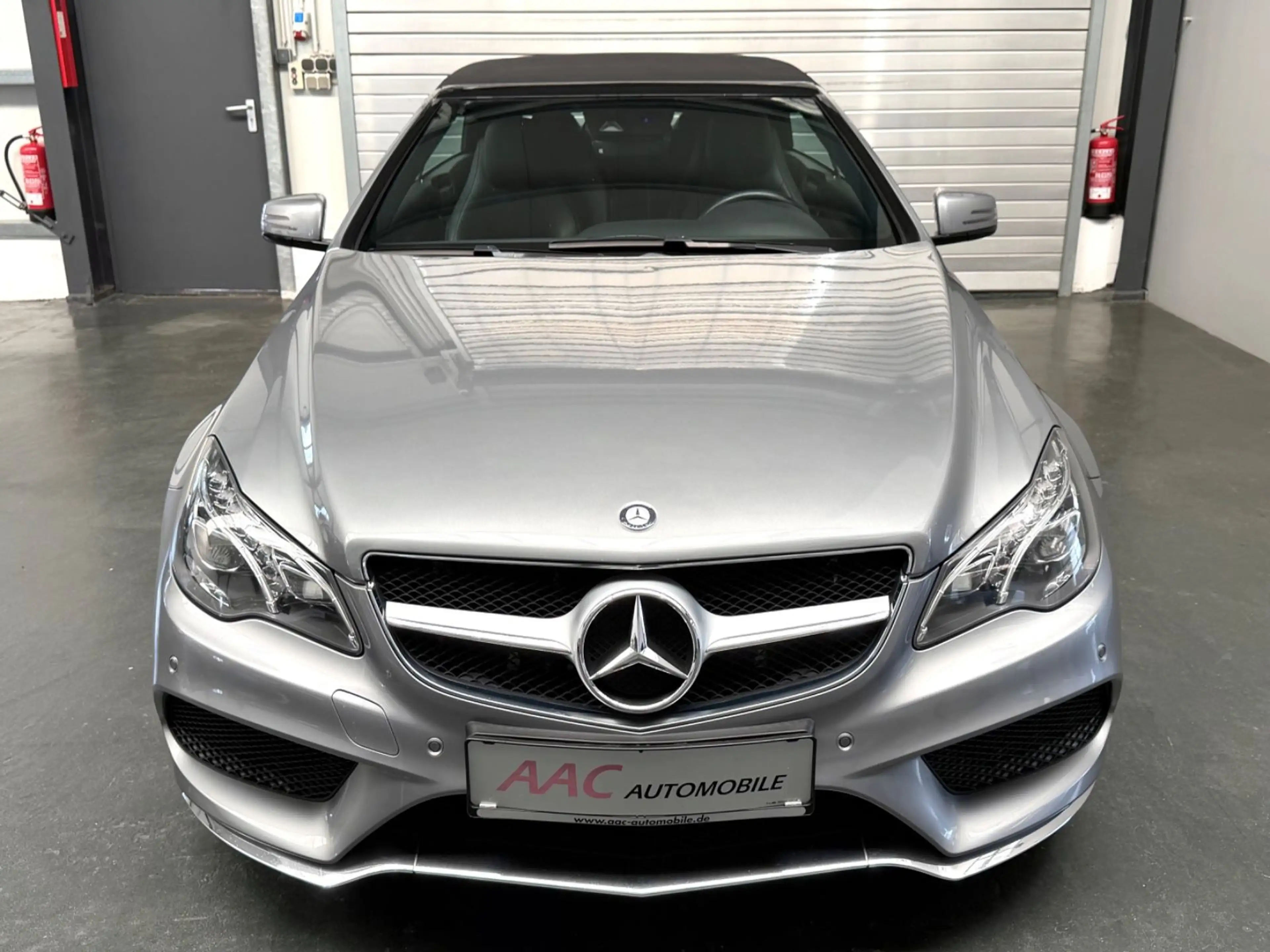 Mercedes-Benz E 250 Cabrio E 250 CDI AMG-Line/Navi/Leder/Nackenhzg. — photo 3