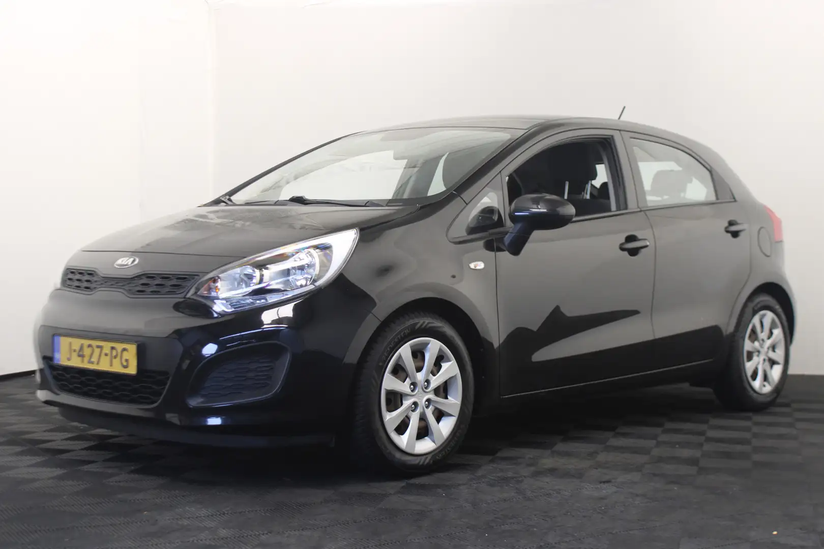 Kia Rio 1.2 CVVT BusinessLine Zwart - 1