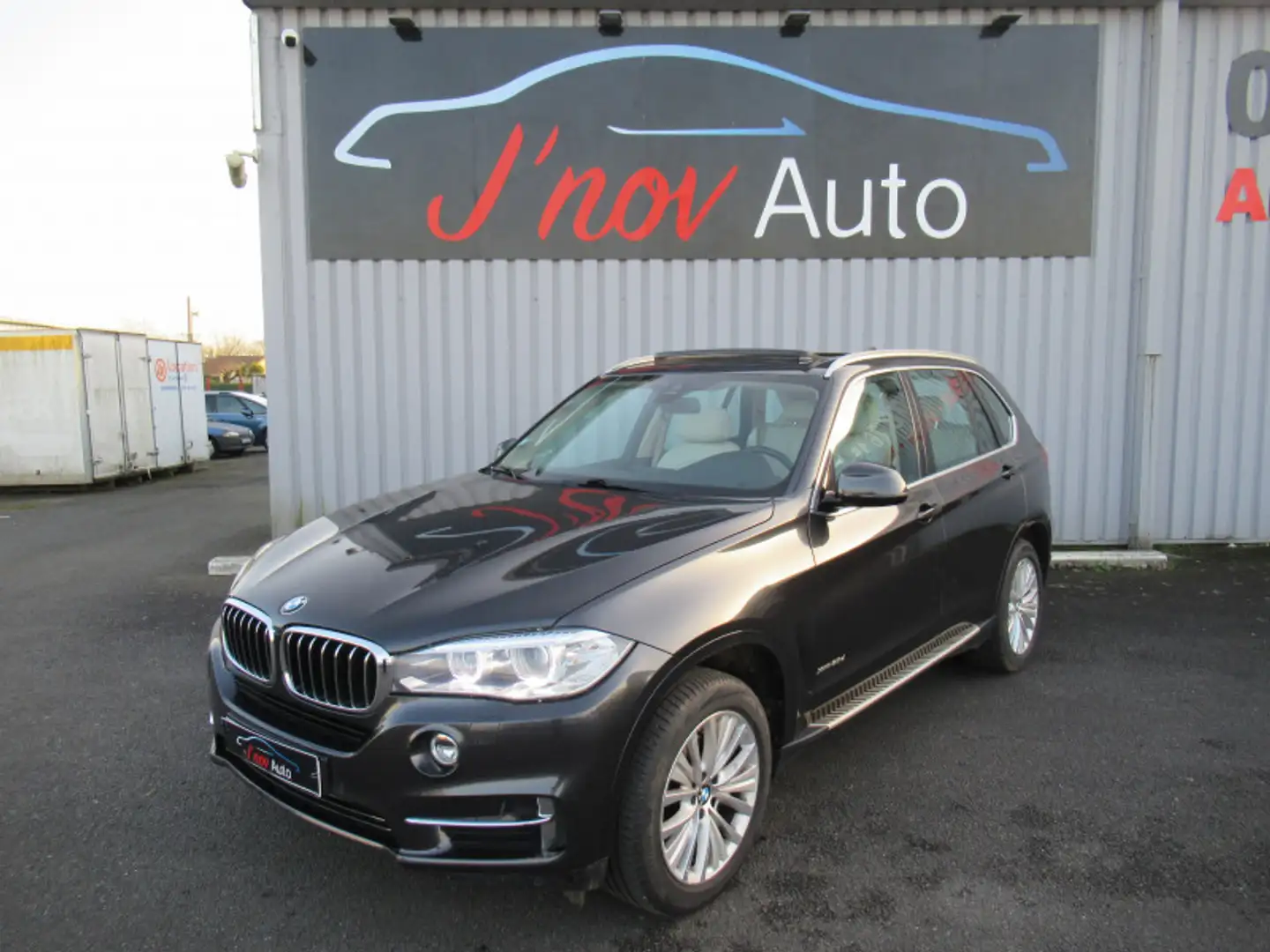 BMW X5 (F15) XDRIVE30DA 258CH EXCLUSIVE Grau - 1