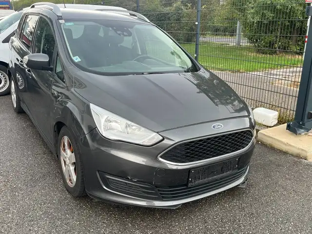 Ford Grand C-Max Trend