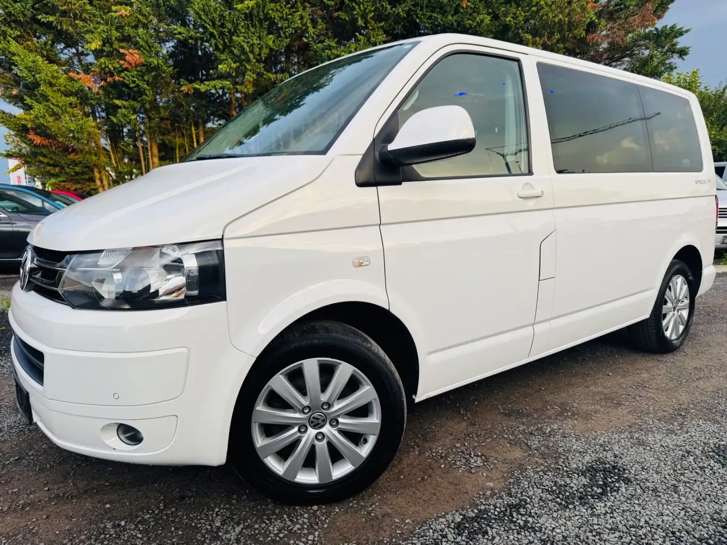 Volkswagen T5 Multivan BMT/AHK/SHZ/Scheckheftgepflegt Biały - 1