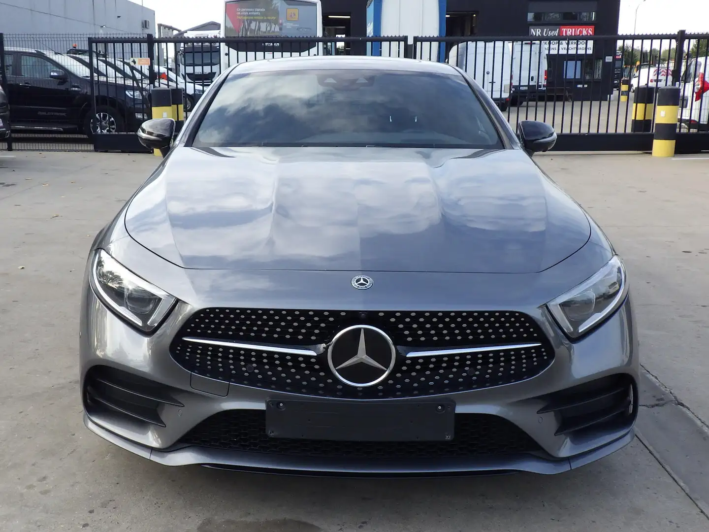 Mercedes-Benz CLS 350 D (Stock ID 48325) Gris - 2