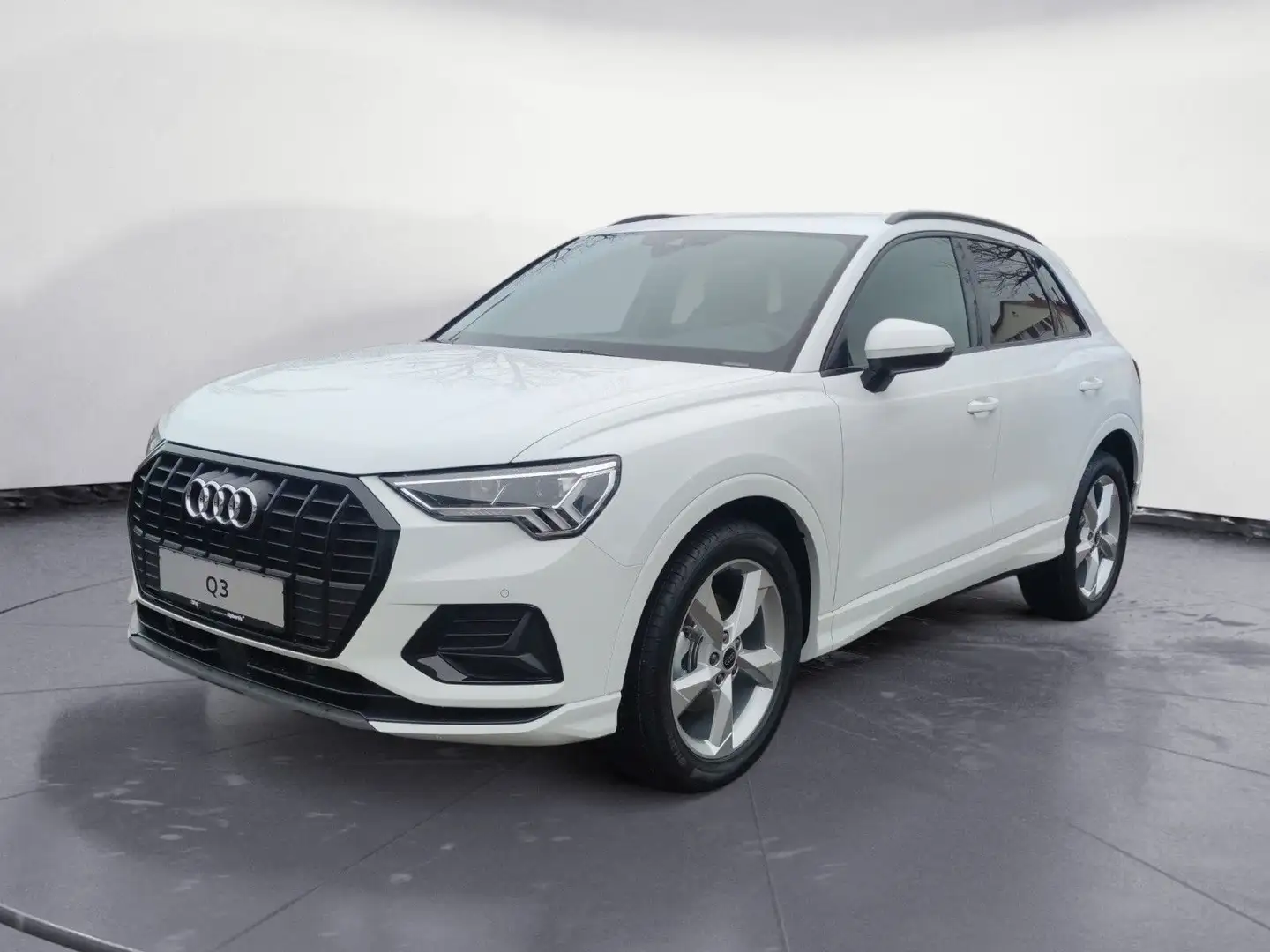 Audi Q3 advanced 35 TFSI 110(150) kW(PS) S tronic Weiß - 1