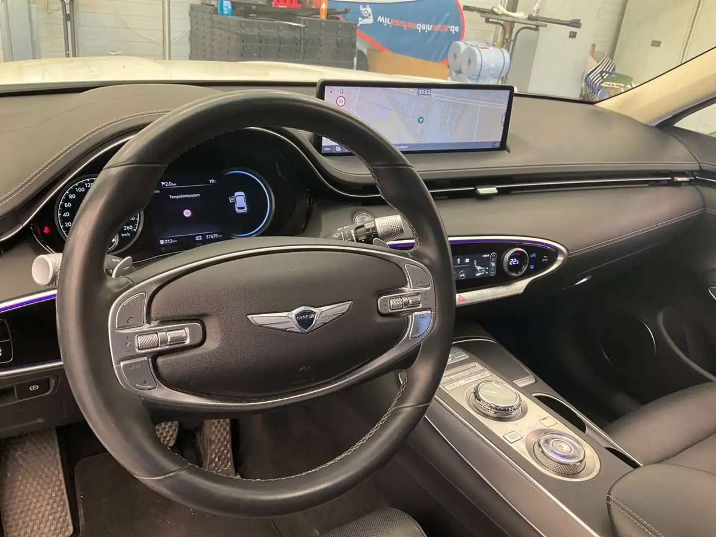 Genesis GV70 GV70 2.2 Diesel AWD AT8 Luxury Line Weiß - 2