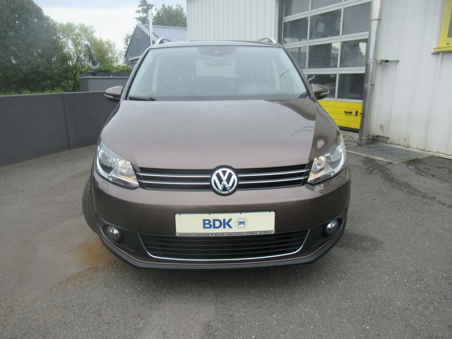 Volkswagen Touran Cross PANORAMA NAVI 7-SITZER KAMERA SHZG Brun - 2