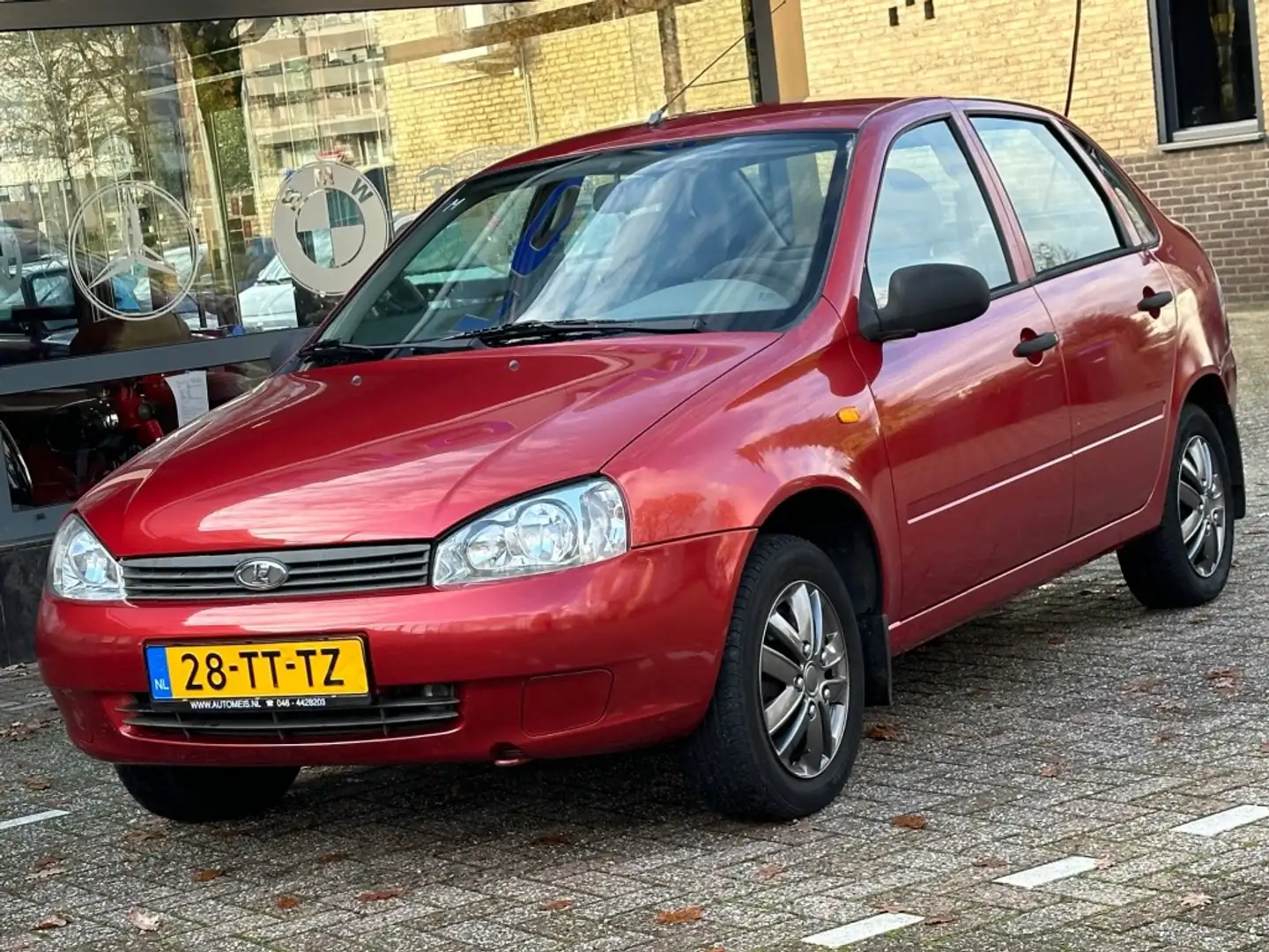 Lada Kalina 1118 Elektrische ramen 67.142KM NAP Roşu - 2