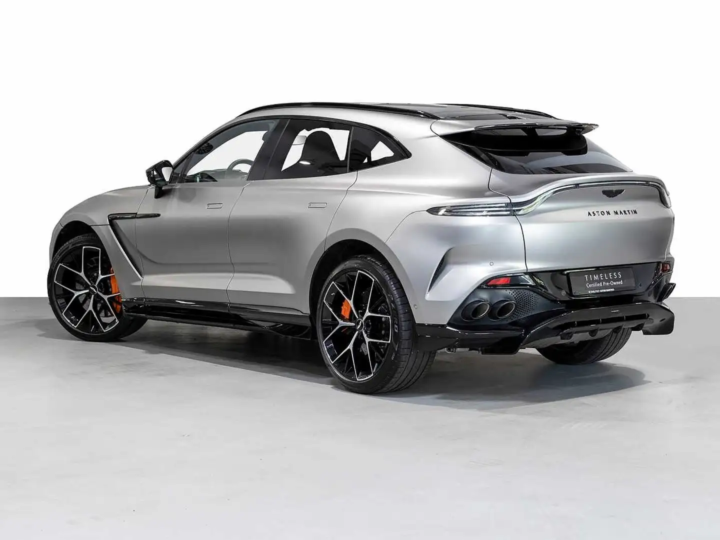Aston Martin DBX 707 Satin Aluminite Silver Silber - 2