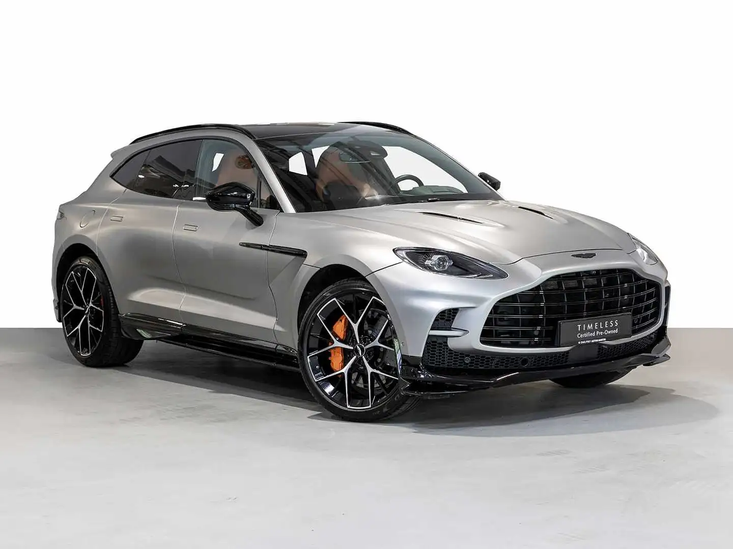 Aston Martin DBX 707 Satin Aluminite Silver Silber - 1