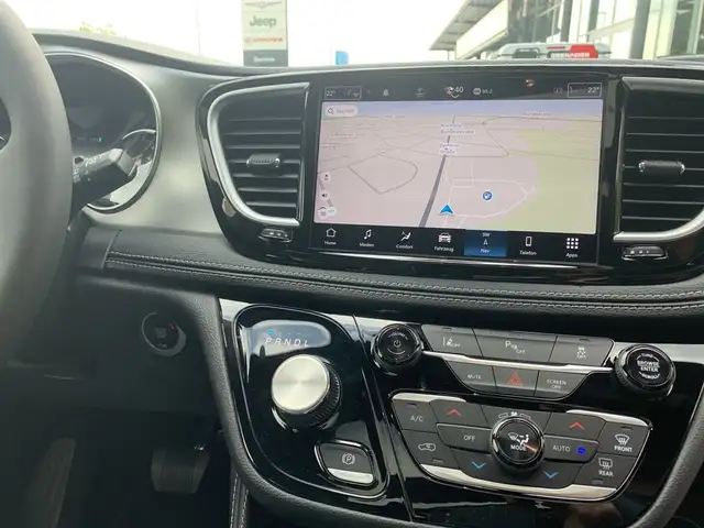 Chrysler Pacifica Hybrid 3,6 V6 Limited S Ansicht 11