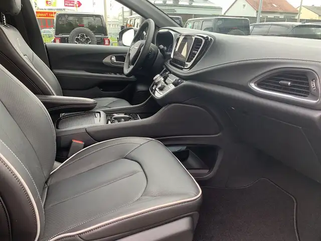 Chrysler Pacifica Hybrid 3,6 V6 Limited S Ansicht 7