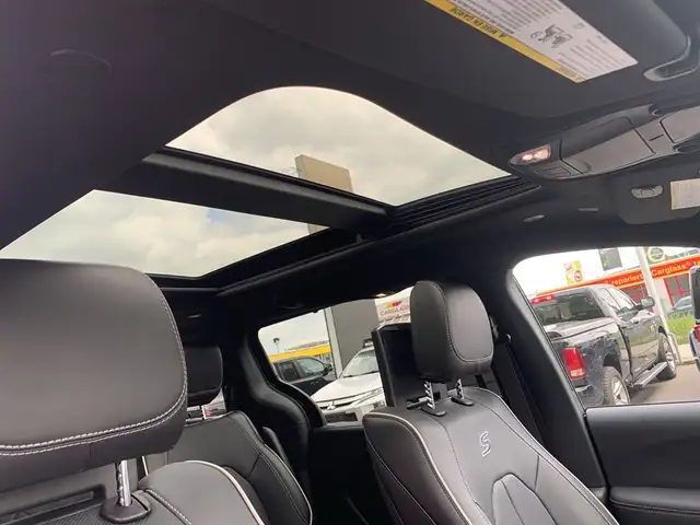 Chrysler Pacifica Hybrid 3,6 V6 Limited S Ansicht 15