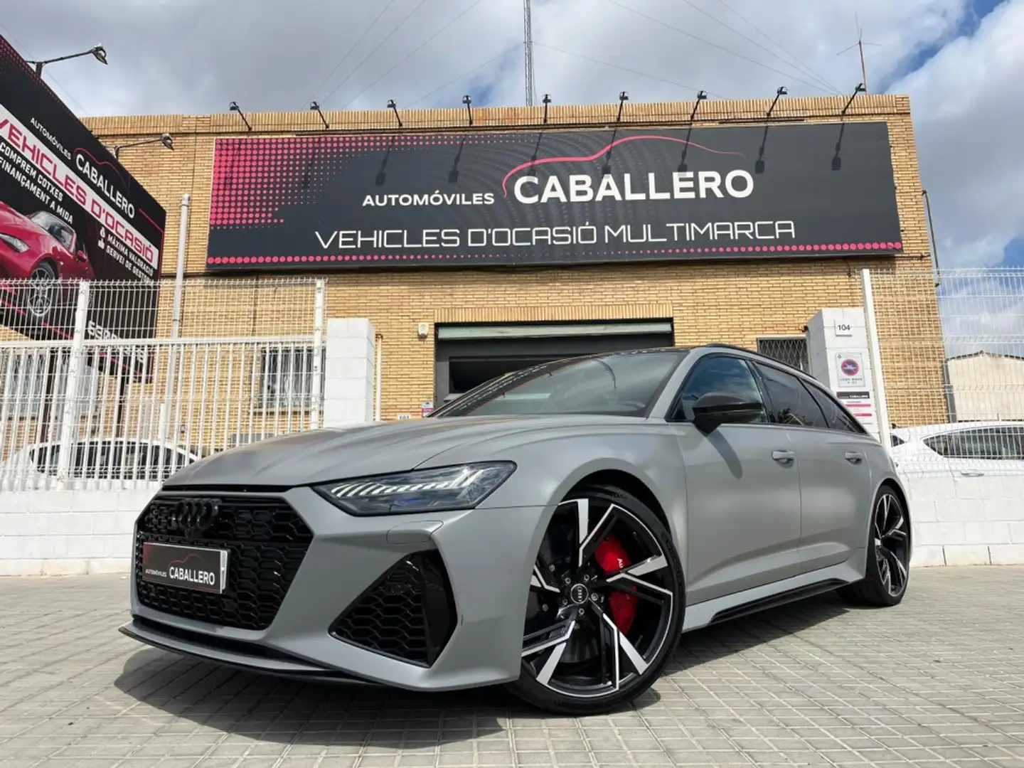 Audi RS6 Avant TFSI quattro 25 years Tiptronic Gris - 1