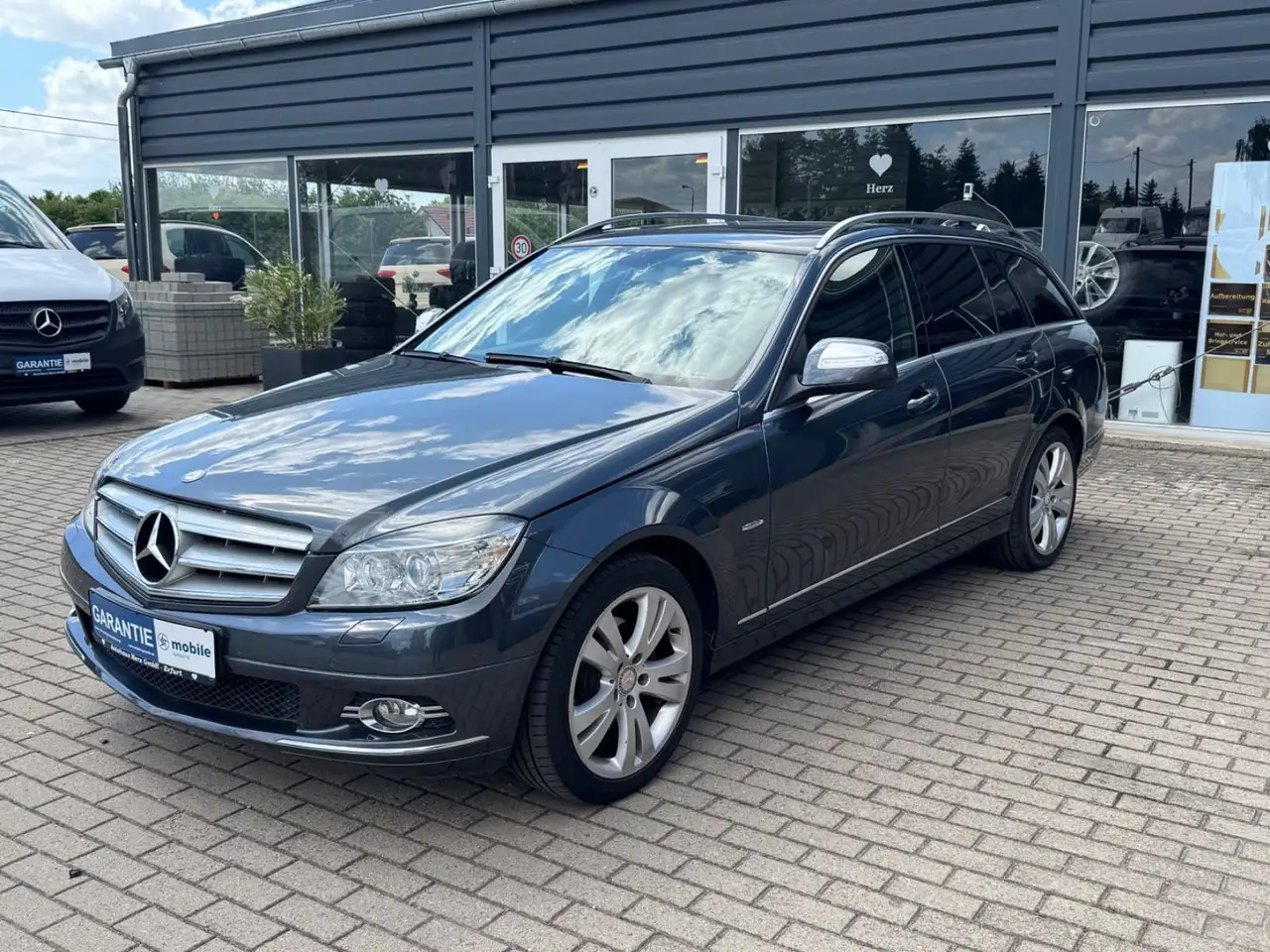 Mercedes-Benz C 180