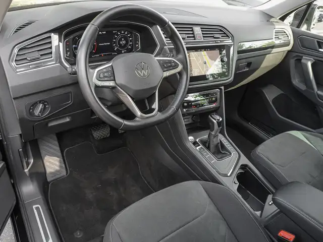 Volkswagen Tiguan view 10