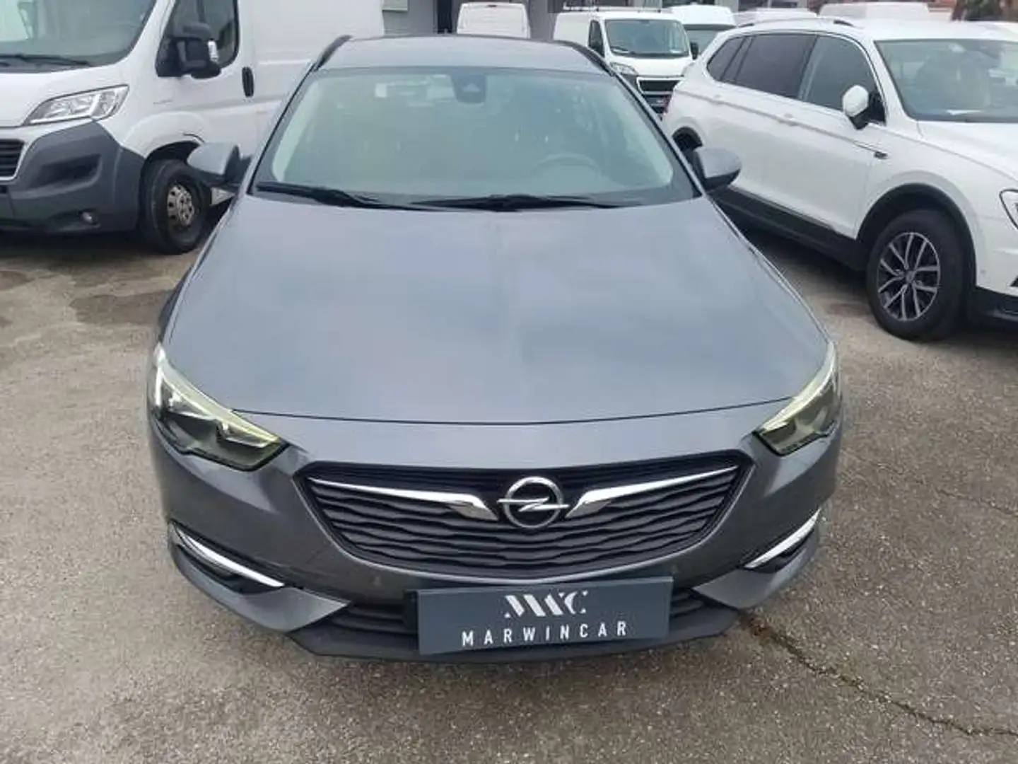 Opel Insignia Sports Tourer 2.0 cdti Business s&s 170cv auto 8m Gris - 2