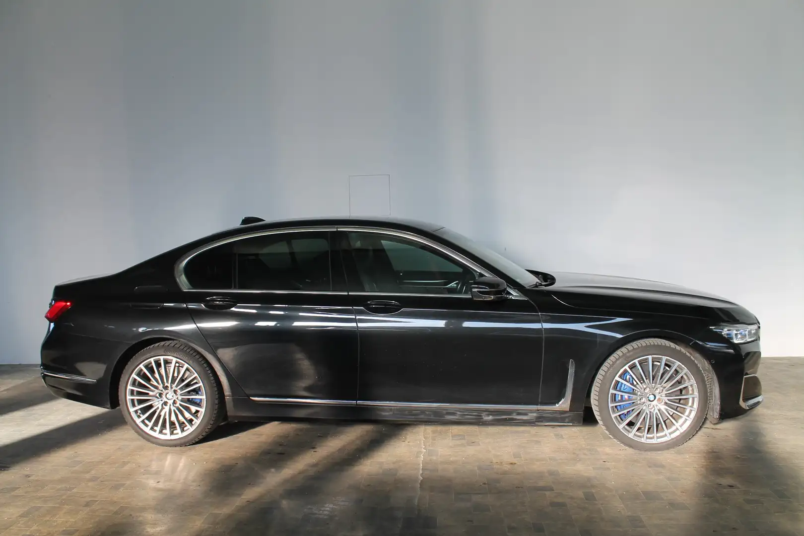 BMW 730 730 d xDrive m-Sportpaket, Laser, HUD, 360° Noir - 1