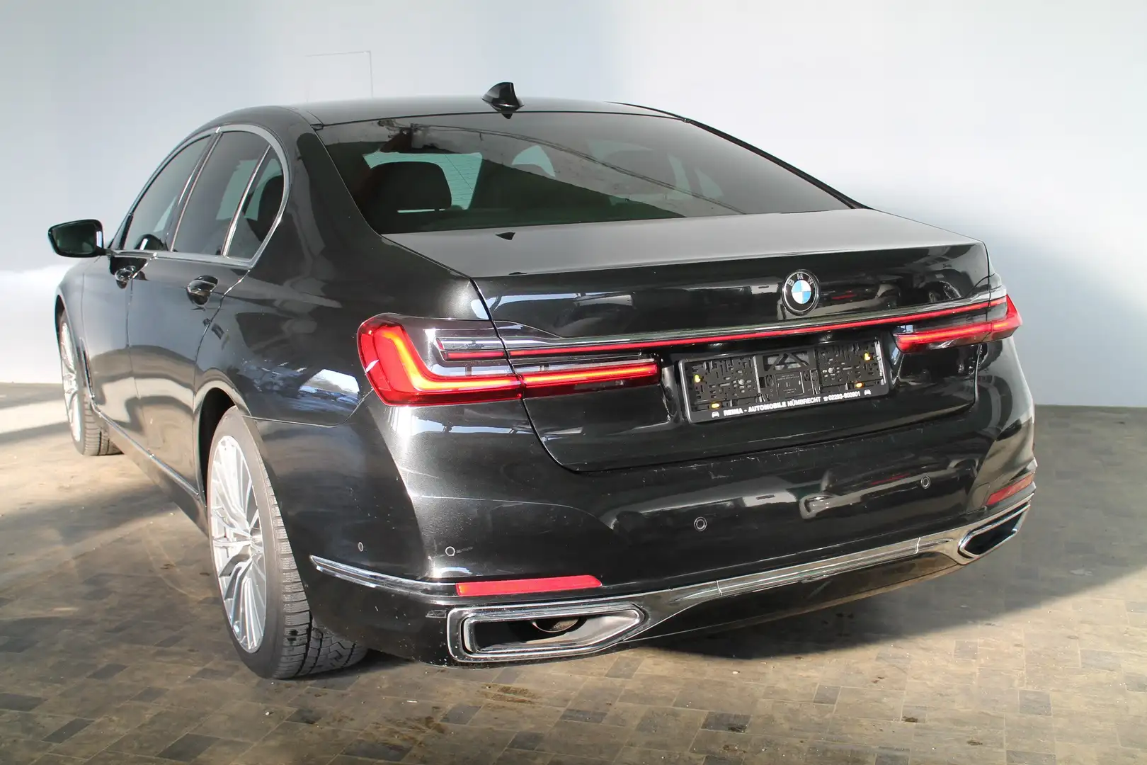 BMW 730 730 d xDrive m-Sportpaket, Laser, HUD, 360° Noir - 2