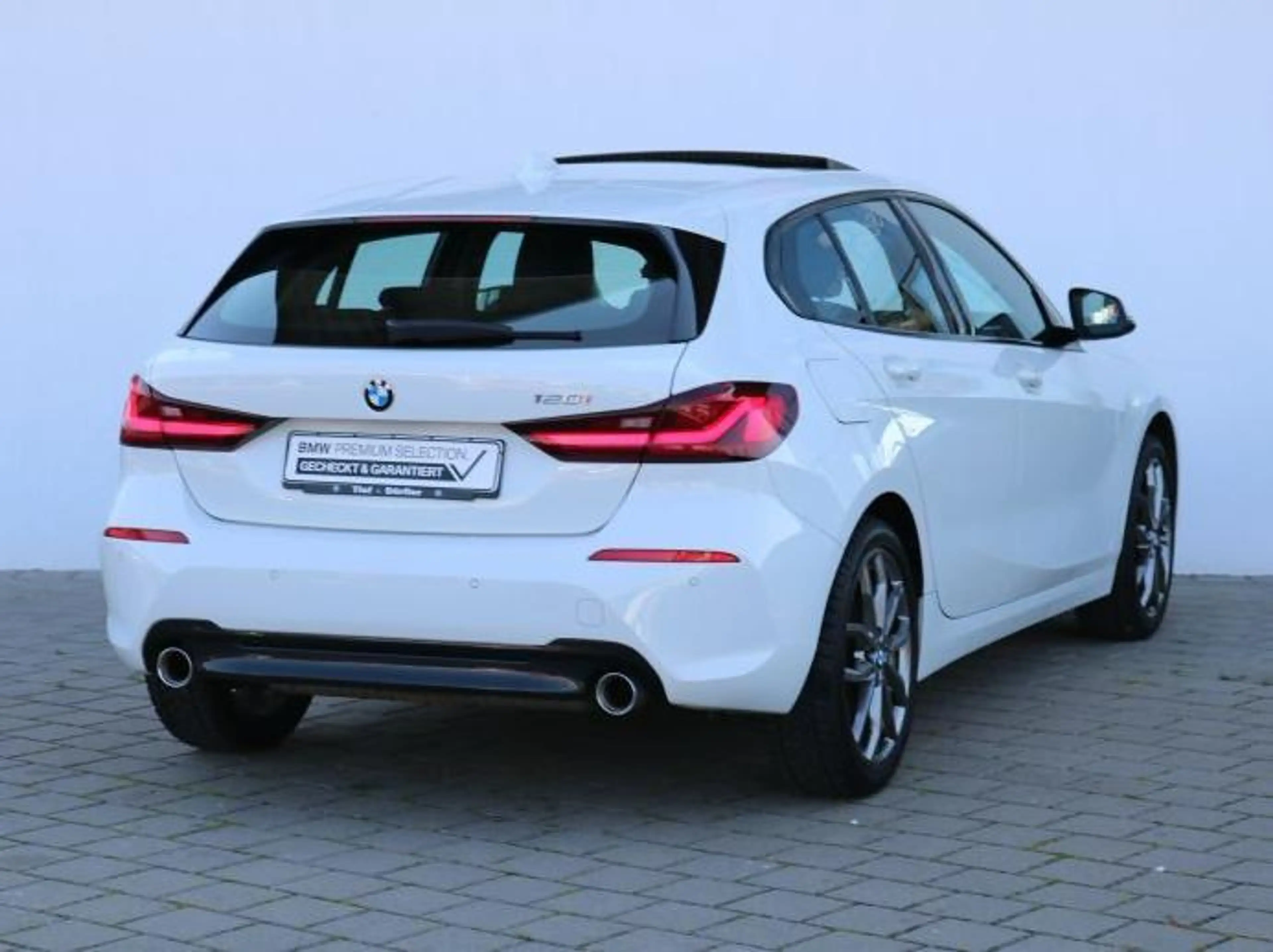 BMW 120 i 120i Sport Line Pano — photo 3