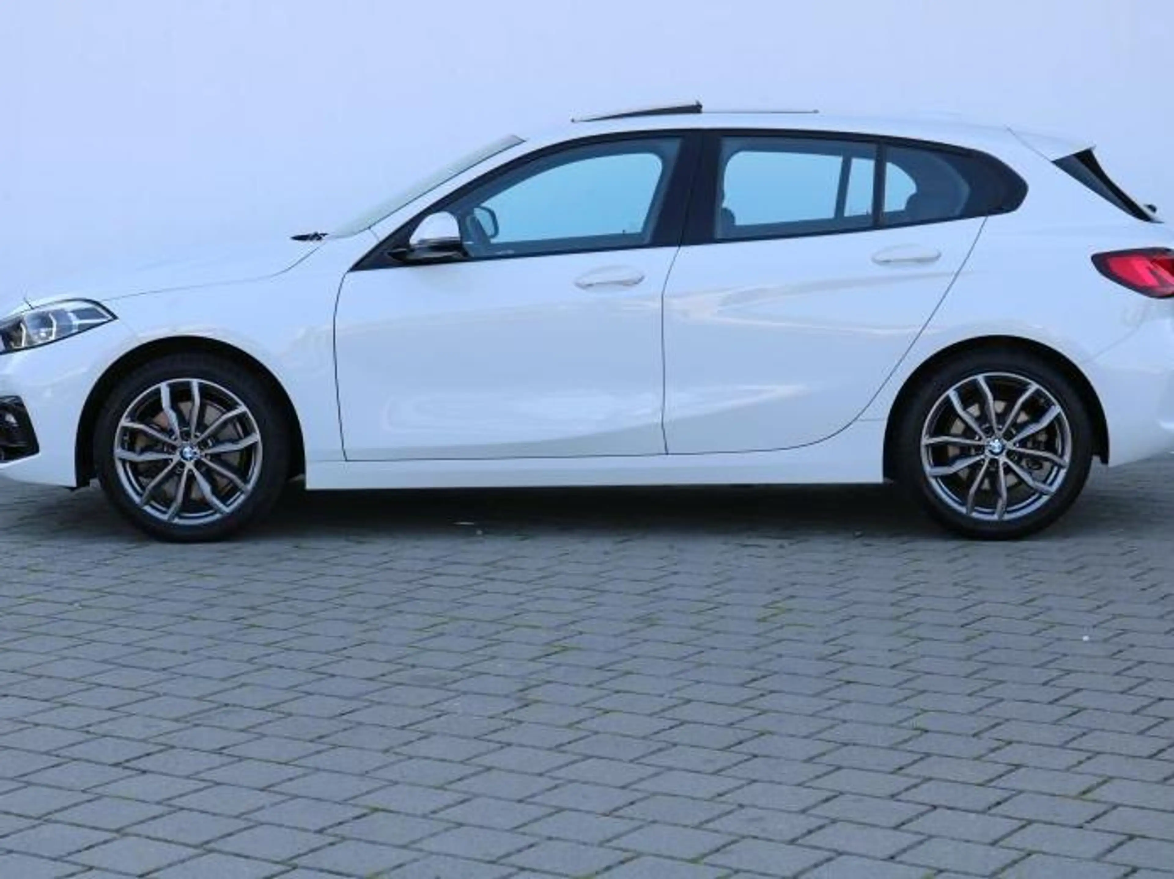 BMW 120 i 120i Sport Line Pano — photo 6