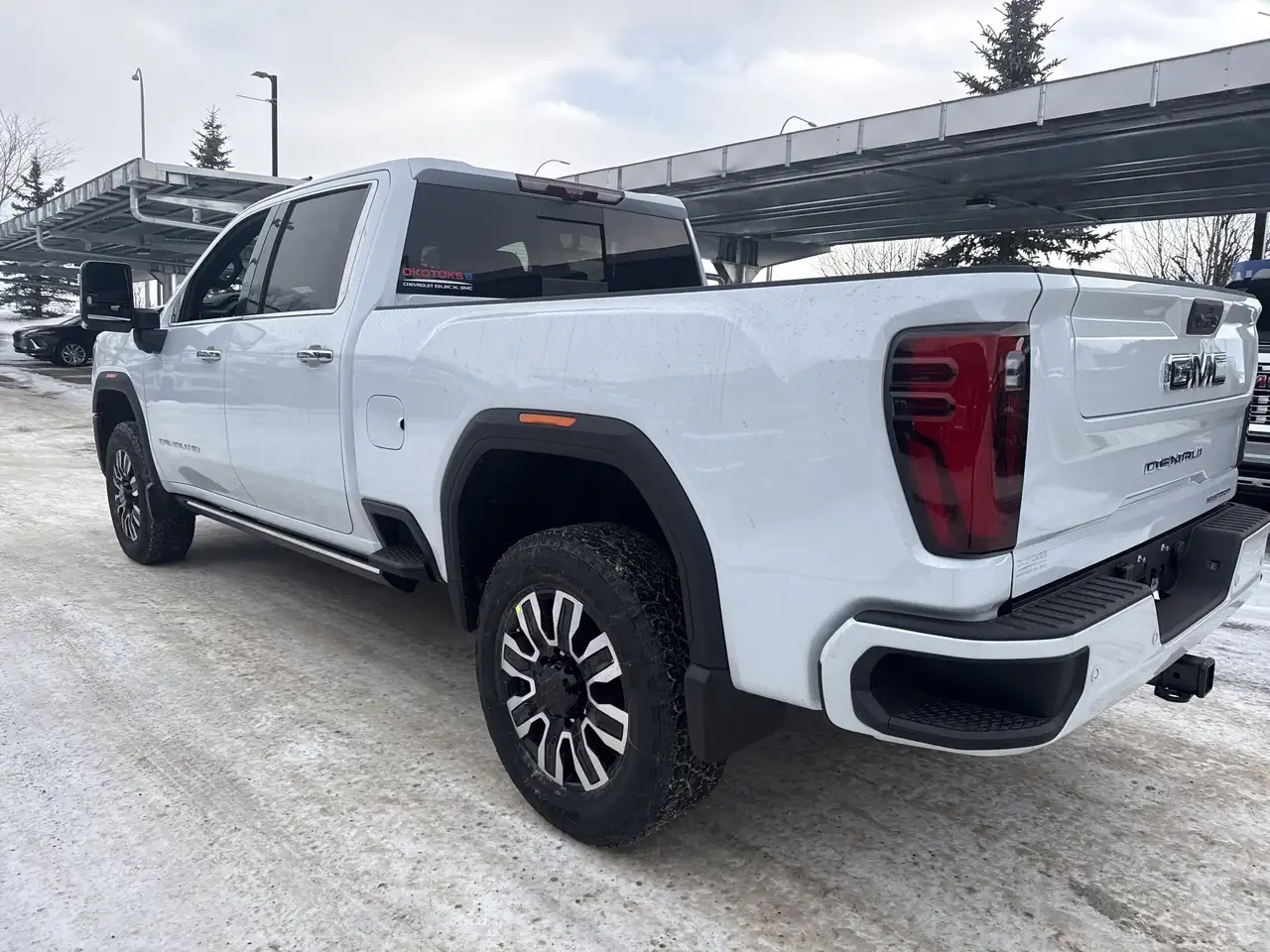 GMC Sierra 3500HD снимка GMC Sierra 3500HD