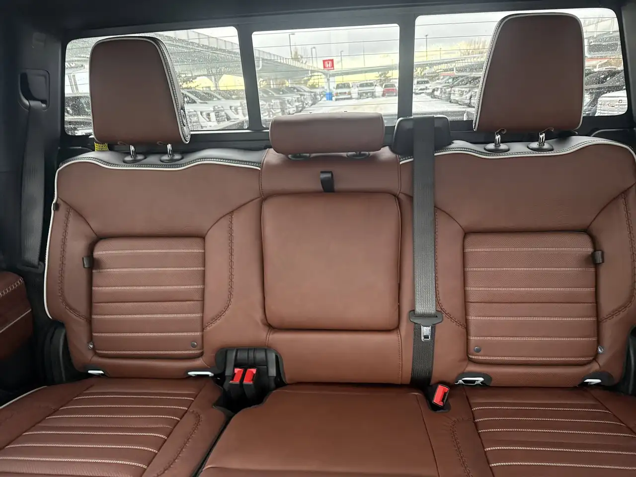 GMC Sierra 3500HD снимка GMC Sierra 3500HD
