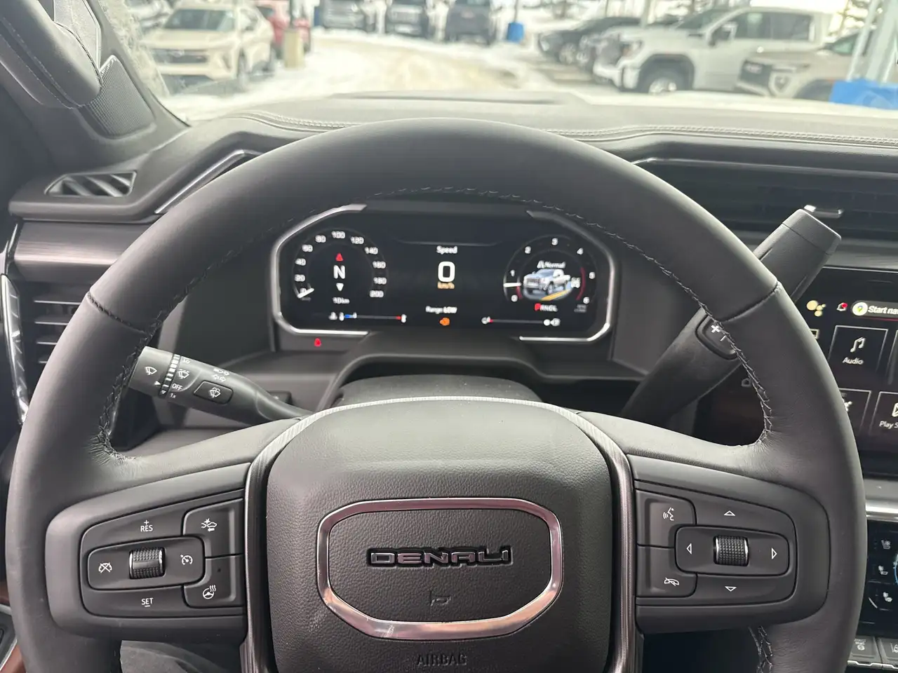 GMC Sierra 3500HD снимка GMC Sierra 3500HD