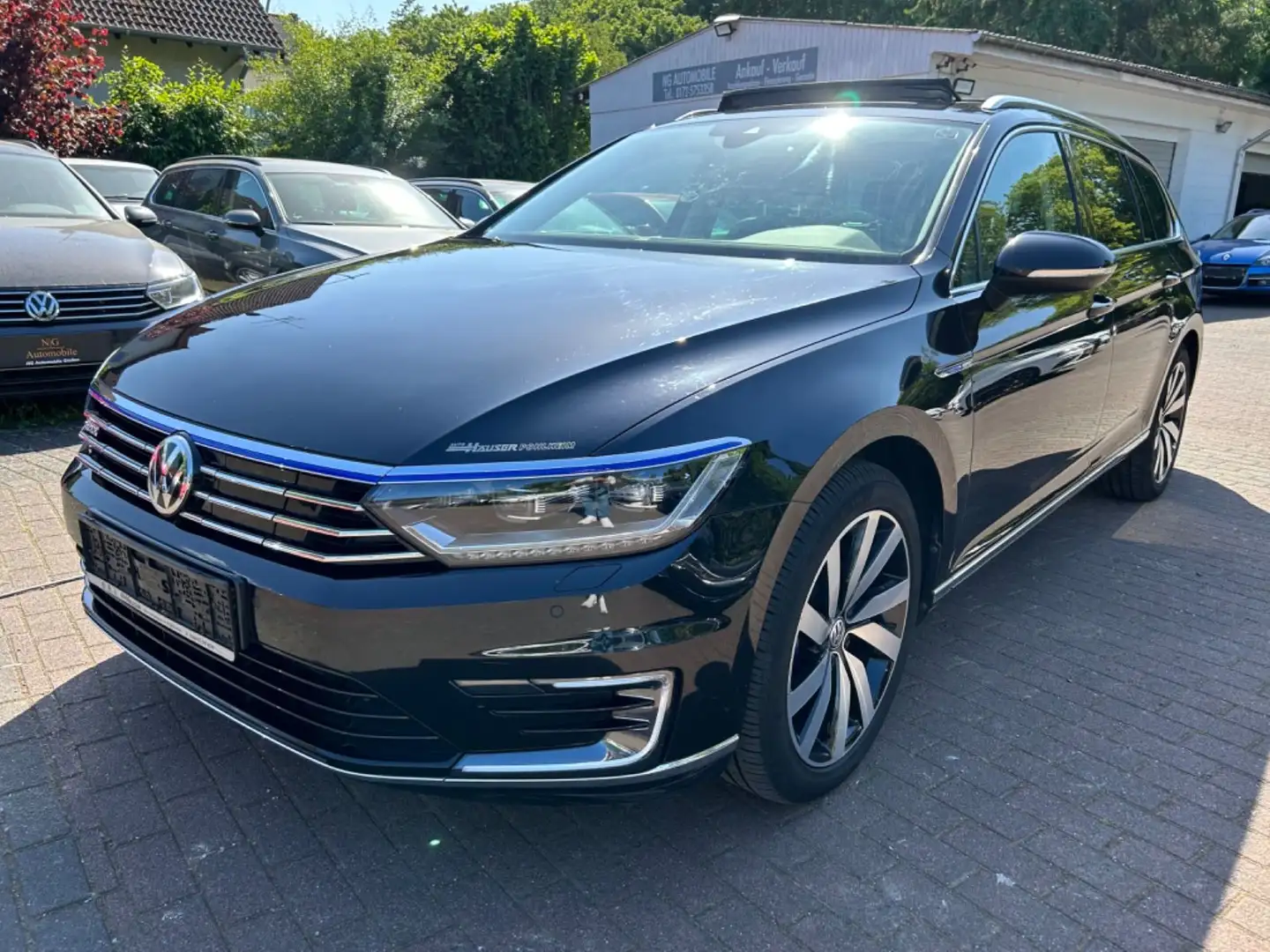 Scheinwerfer Tagfahrlicht Design LED schwarz passt für VW Passat