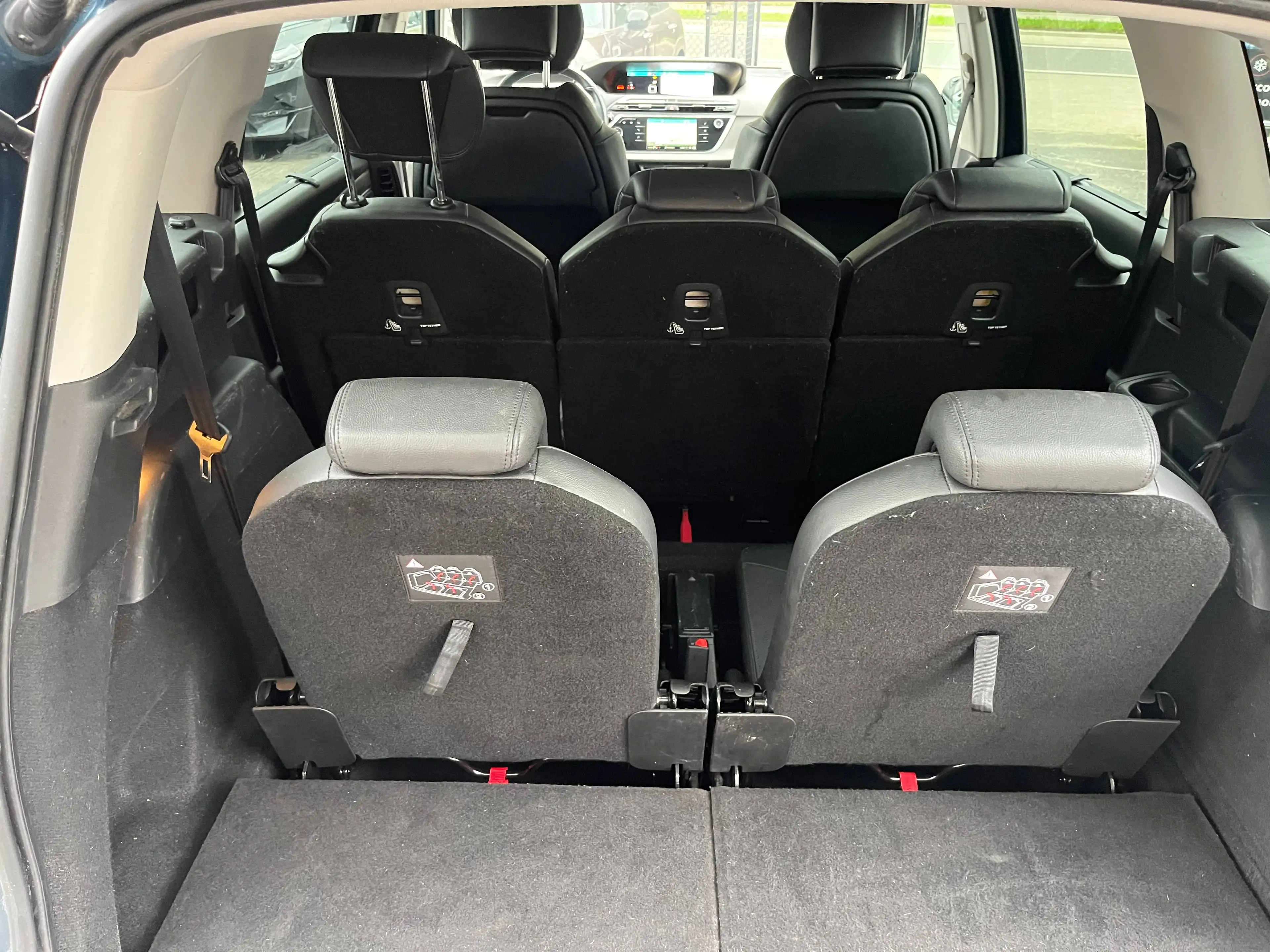Citroen Grand C4 SpaceTourer Grand C4 SpaceTourer 1.2 PureTech Live S — photo 9