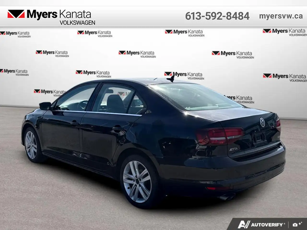 Volkswagen Jetta снимка Volkswagen Jetta
