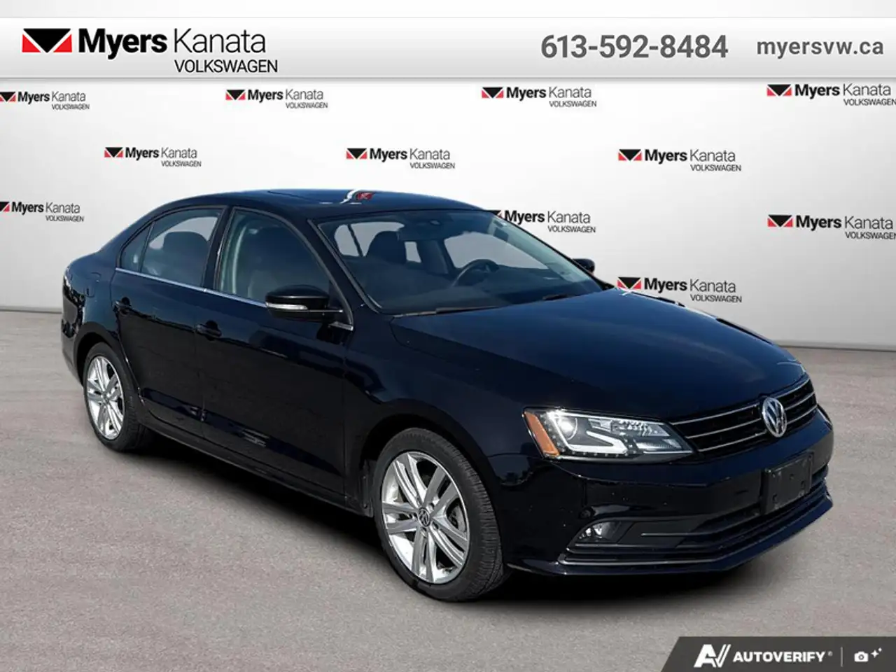 Volkswagen Jetta снимка Volkswagen Jetta