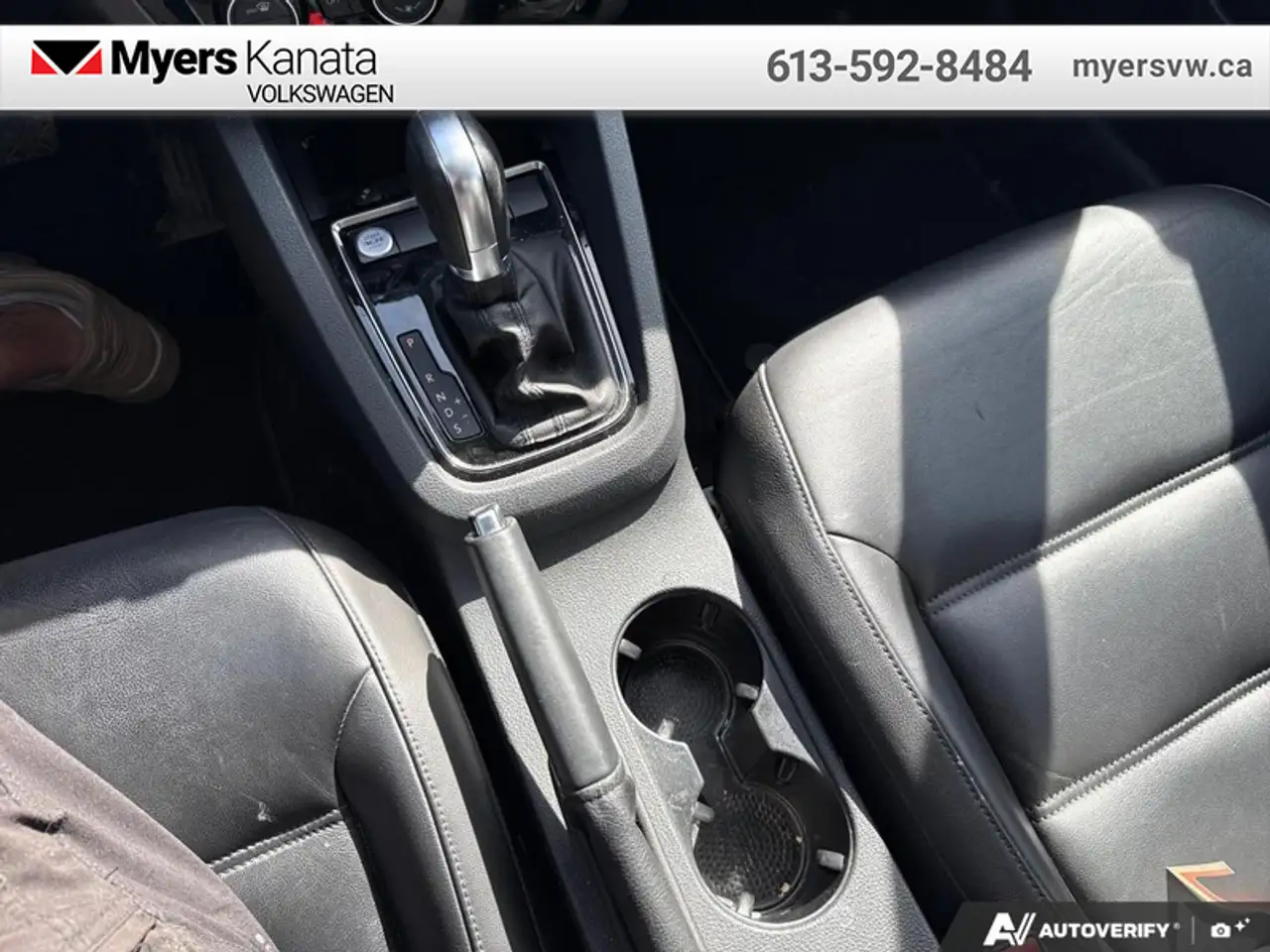 Volkswagen Jetta снимка Volkswagen Jetta