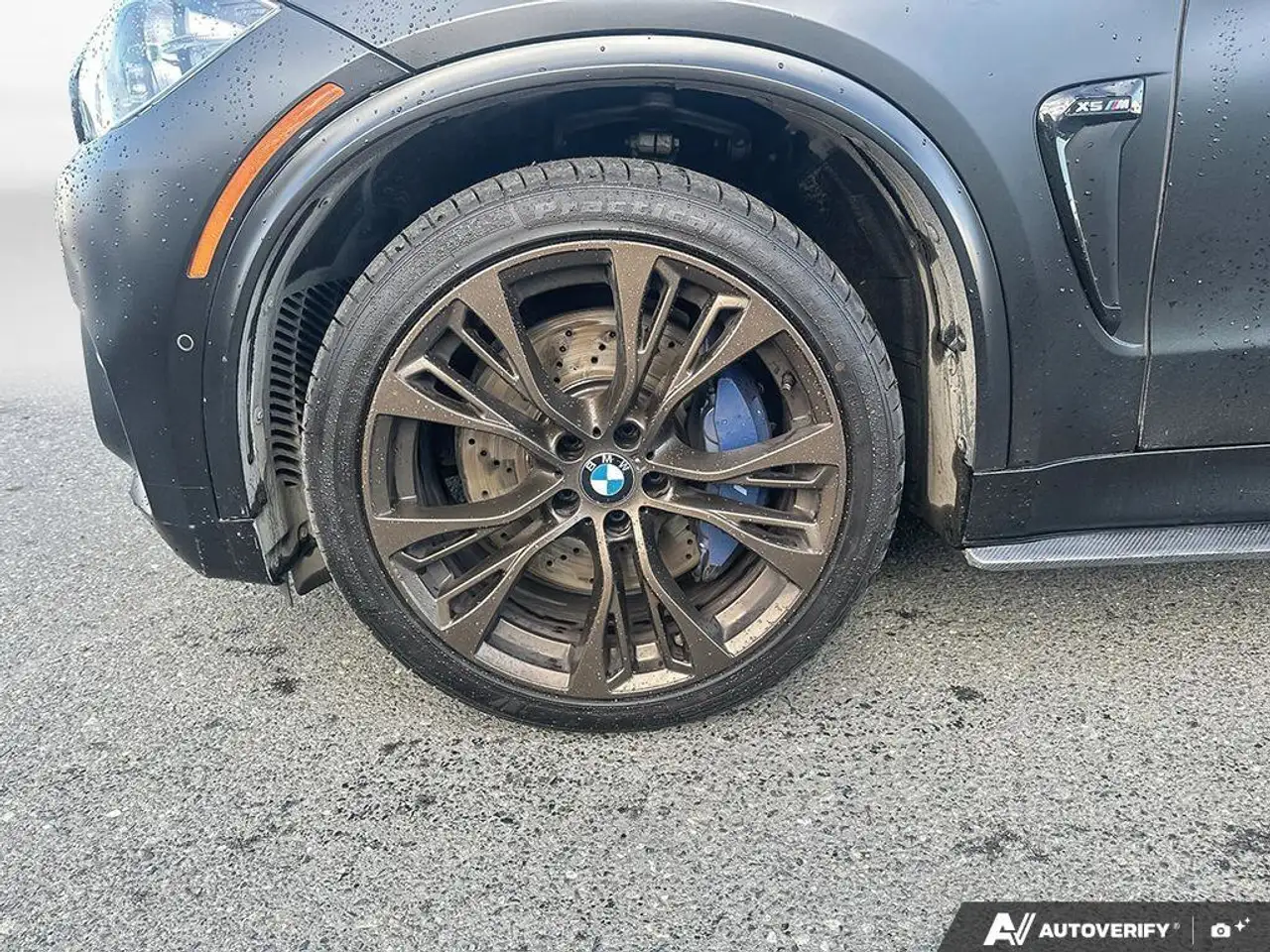 BMW X5 M снимка BMW X5 M