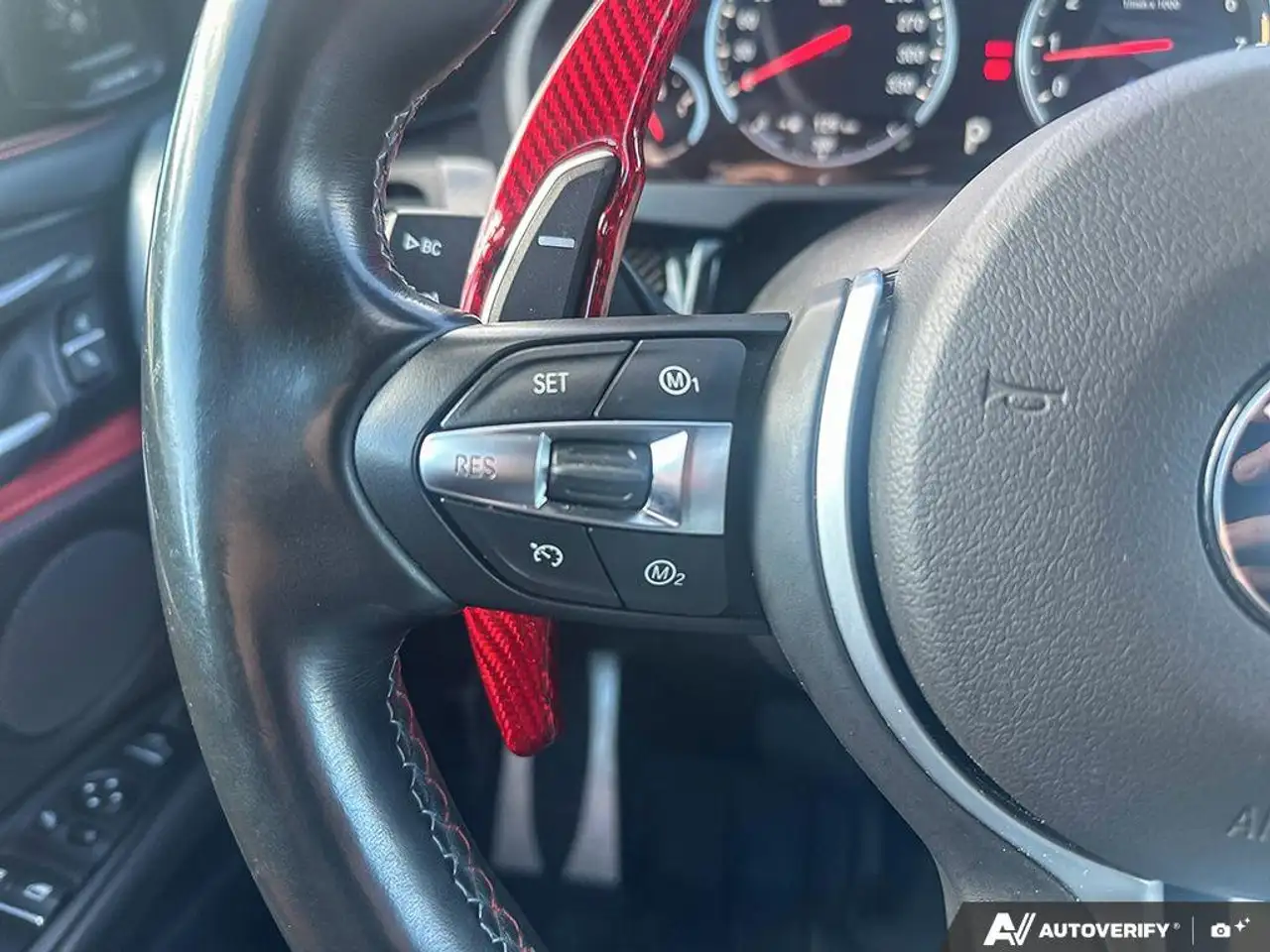 BMW X5 M снимка BMW X5 M
