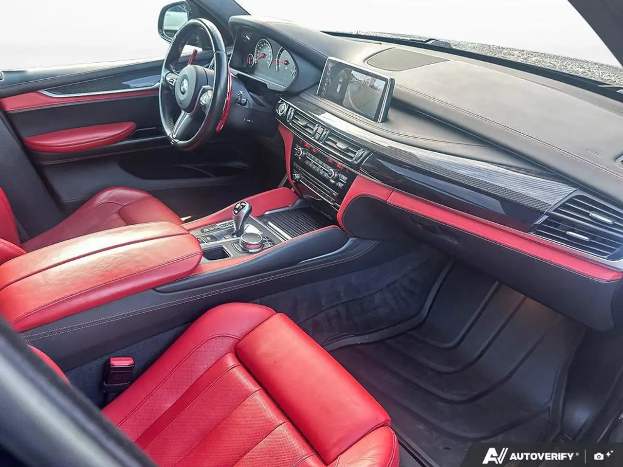 BMW X5 M снимка BMW X5 M