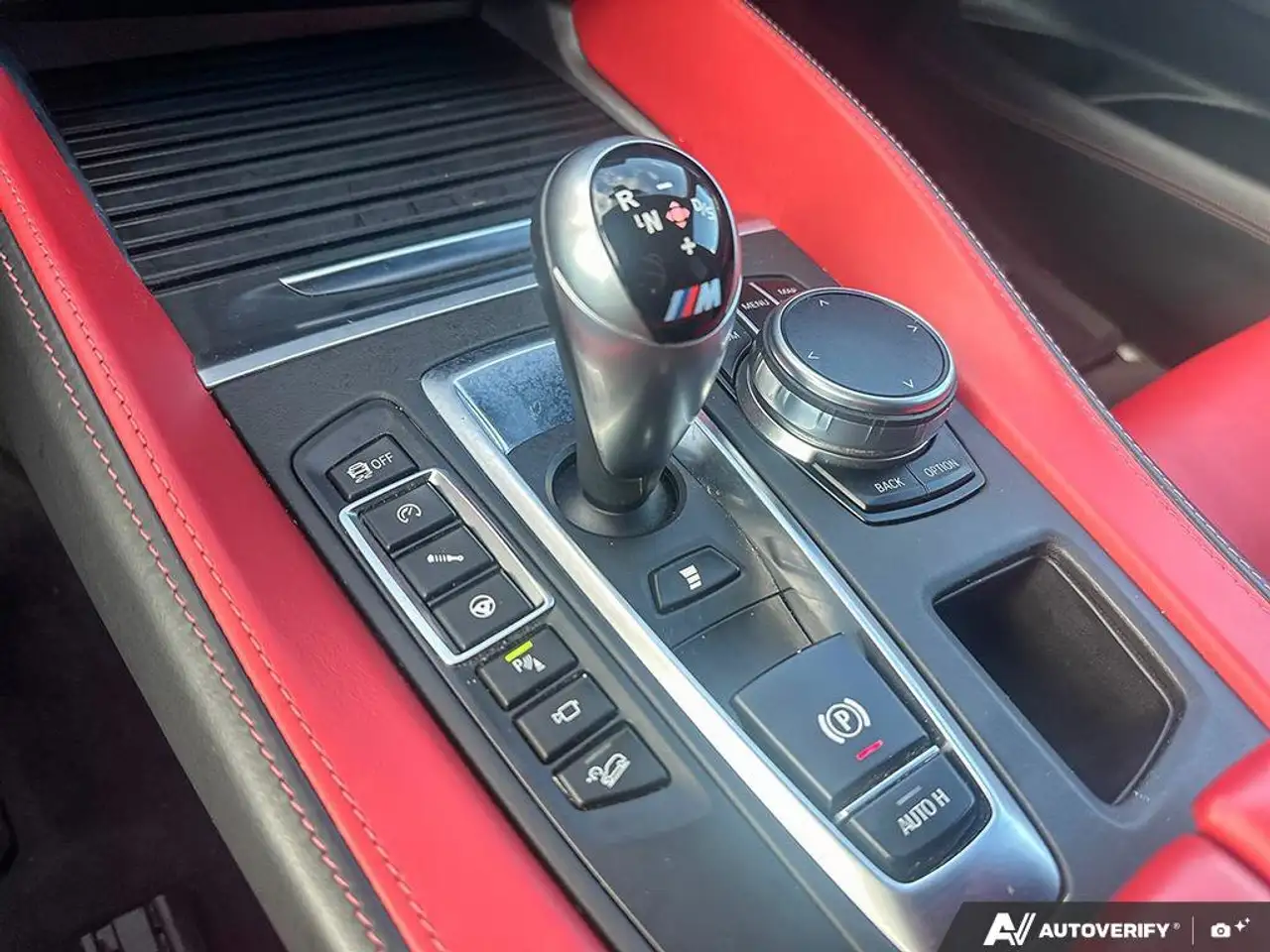 BMW X5 M снимка BMW X5 M